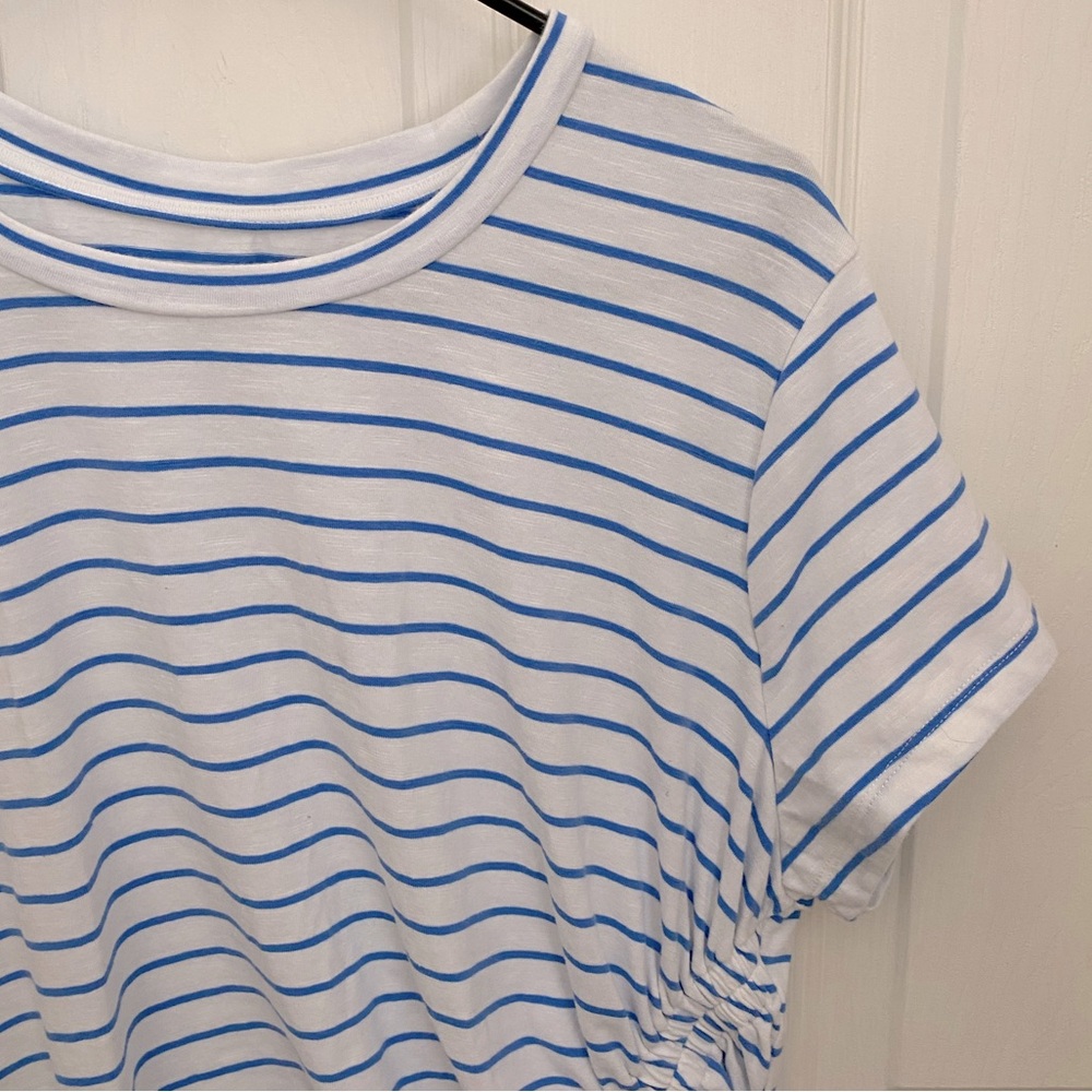 Universal Thread Crewneck Side Ruched Striped Tee Shirt
Dress - Picture 6 of 9